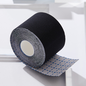 Door De Fabriek Aanbevolen Zelfklevende Boob Lift Tape Vrouwen Veganistisch Borstvergroting Aap Sexy Stijl Roll Ondergoed Gebruik - Product Image 6