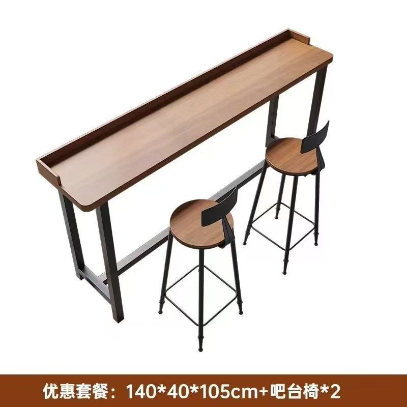 140 tables et 2 tabourets de bar