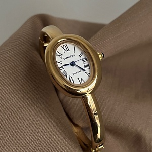 Nouvelle montre à cadran coquillage, montre à quartz de luxe pour femmes, cadeau haut de gamme pour femmes, bracelet - Product Image 2