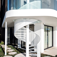Kit d'escalier en spirale extérieur avec composants modulaires en acier et plateforme circulaire pour une assemblage facile sur site