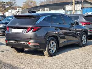 รถยนต์แบรนด์เกาหลีรุ่นใหม่ปี 2022 สีเทา รถ SUV ดีเซล สีเทา พร้อมระบบ BSD LDWS เบาะนั่งแบบมีระบบทำความร้อนและระบายอากาศ ระบบนำทาง กล้องมองหลัง รถยนต์เกาหลี - Product Image 2