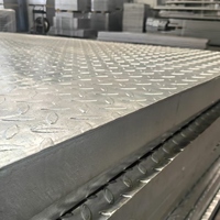 Grille en acier composite avec plaque à rainures revêtue de 3 mm pour plateforme industrielle et passerelle