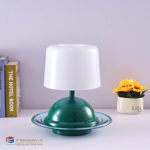 Phòng khách sáng tạo UFO trang trí đèn nhà phòng thời trang Đèn đọc sách khách sạn cạnh giường ngủ đèn bàn - Product Image 1