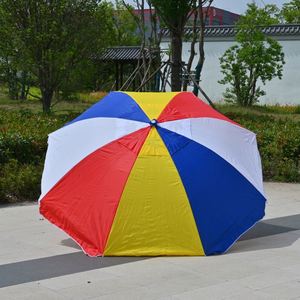 Sombrilla Plegable Multicolor Arcoíris con Revestimiento Plateado y Tiras Antiviento para Playa y Exteriores - Product Image 3