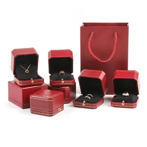 Collana di gioielli in pelle di alta qualità di lusso grande quadrato blu scuro rosso Francia italia India braccialetto anello braccialetto scatola di immagazzinaggio