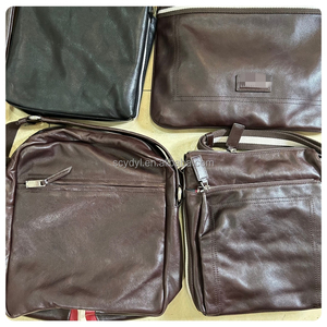 A13 Bolsos usados para hombres en fardos de <span class=keywords><strong>segunda</strong></span> <span class=keywords><strong>mano</strong></span> Vintage de marca Original de cuero de alta calidad Mochila de marca de hombro grande - Product Image 5