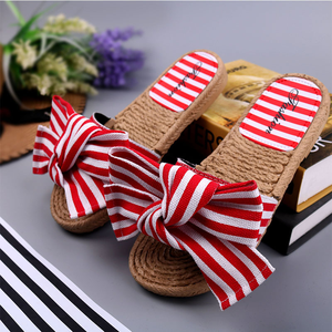 Pantuflas Cómodas para Mujer, de Interior y Exterior, con una Sola Correa, Elegantes, con Lazo, Tacón Plano, Diseño a Cuadros, Antideslizantes, Ligeras - Product Image 6