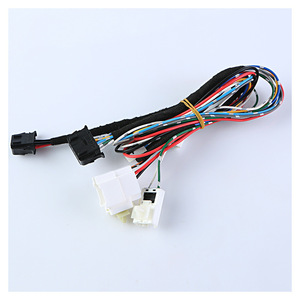 Faisceau de câblage automobile personnalisable 1x0,5 mm isolé en PVC 12 V pour systèmes électriques de véhicules - Product Image 1