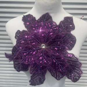 زخرفة شبكية صلبة ثلاثية الأبعاد على شكل ندفة ثلج كبيرة الحجم: 4 طبقات من الترتر. مثالي للأعراس/المناسبات الرسمية/المسرح/الأشغال اليدوية. - Product Image 3