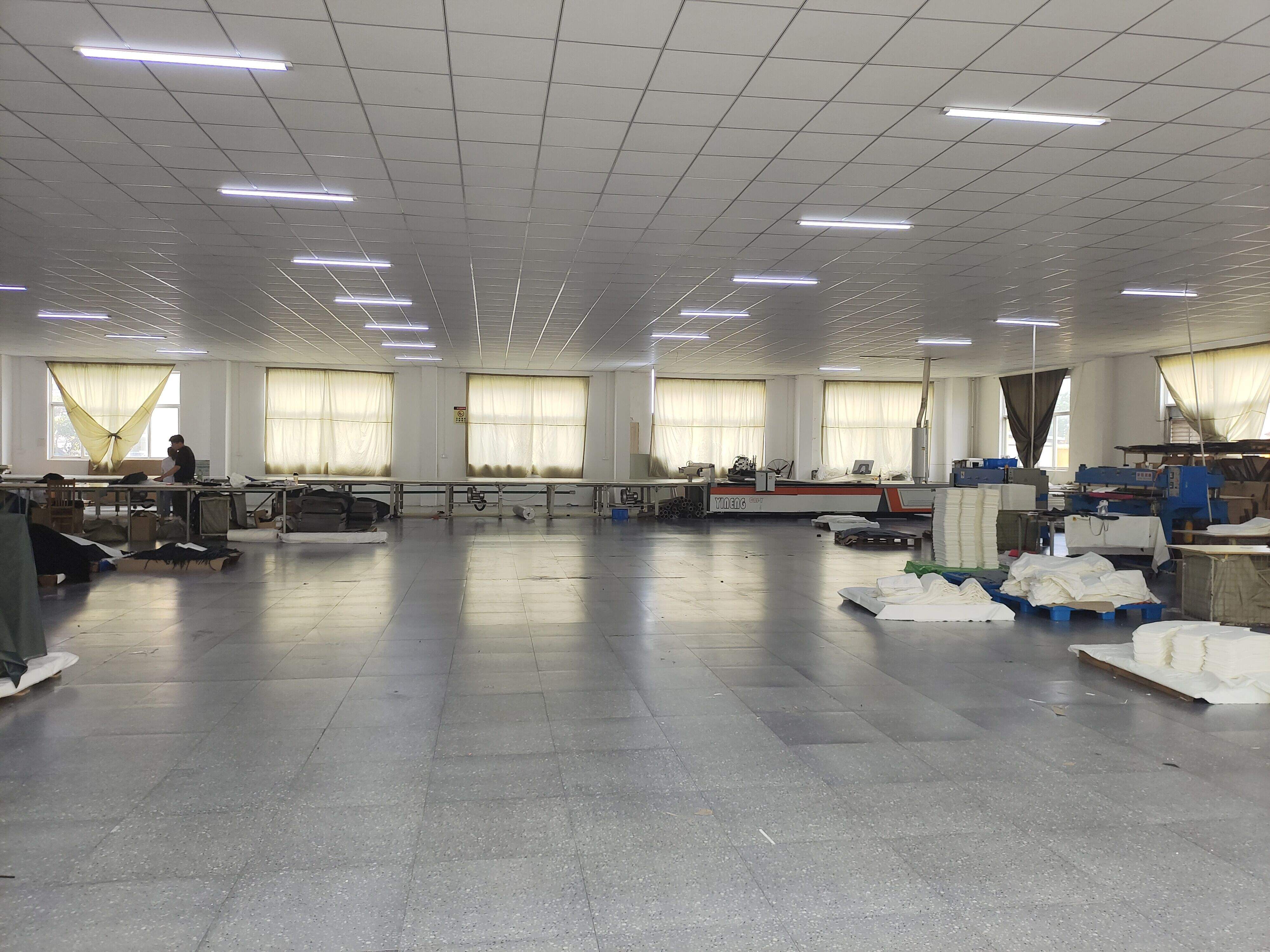 ORANGLES Dual Full Leg Cold Compression Therapy System | Adjustable Cryotherapy & Pneumatic Massage Boots with Interchangeable Wraps for Arm & Knee Recovery, Sports Injury Relief, Post-Workout Muscle Rehabilitation – OEM/ODM Available (Qatar) - full product showcase - displaying specifications - Image 5 of 6 | adapts to any space | Dual Full Leg Cold Compression Therapy System | Adjustable Cryotherapy & Pneumatic Massage Boots with Interchangeable Wraps for Arm & Knee Recovery, Sports Injury Relief, Post-Workout Muscle Rehabilitation – OEM/ODM Available (Qatar) deal New Jersey | Free Shipping ORANGLES