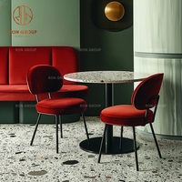 Ensemble de meubles de restaurant de luxe Cabine de canapé en velours en forme d'arc avec table à manger ronde en marbre et chaise de café pour café