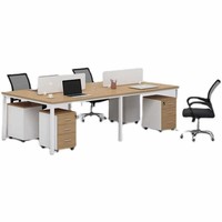Bureau de direction au design moderne et épuré avec écran de séparation, table de travail 2/4/6 postes, table à cartes, panneau en bois extensible avec rangement