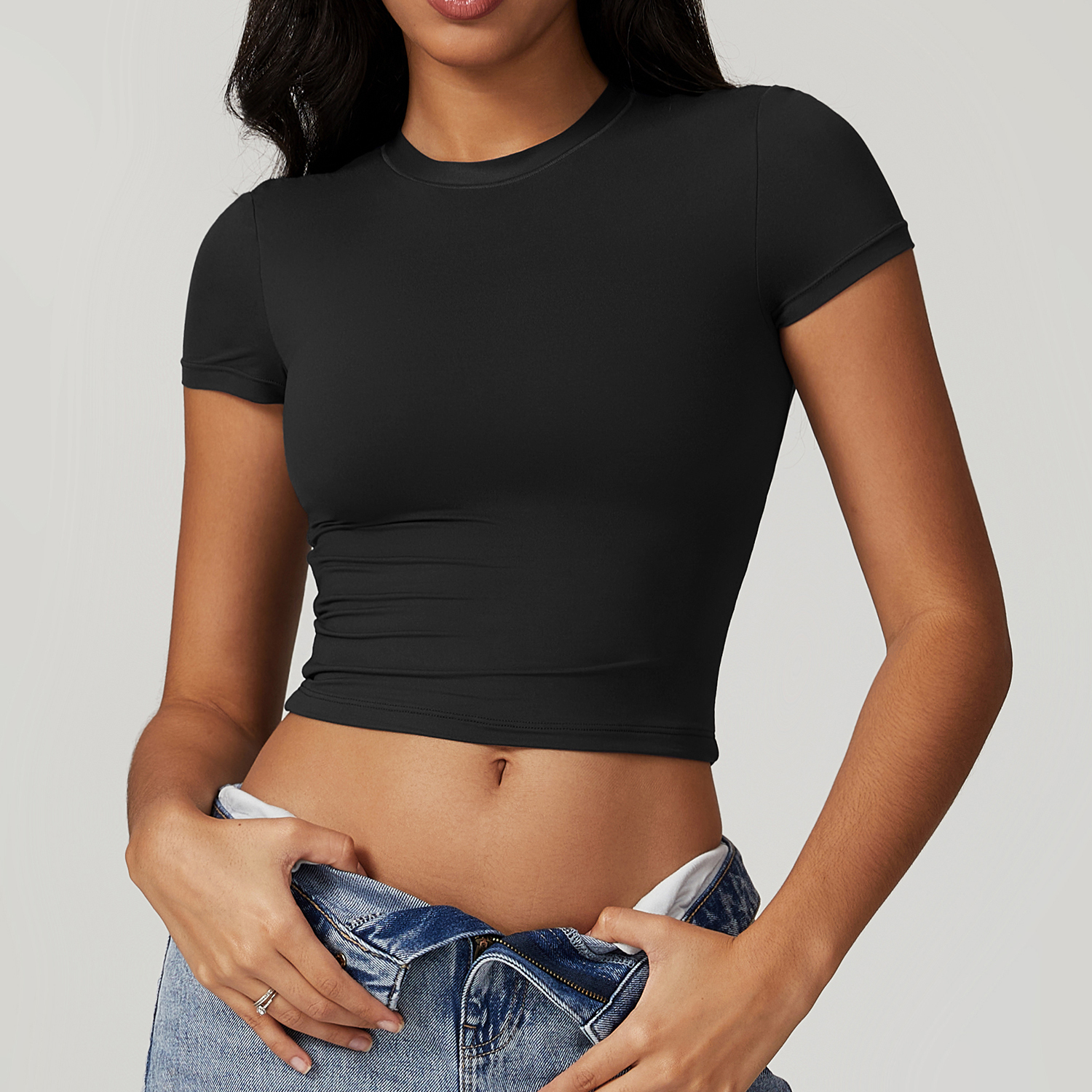 Women Seamless Lightweight Breathable Sweat-Wicking Quick Dry Eco-Friendly Four-Way Stretch Wrinkle-Resistant Skinny Yoga Top