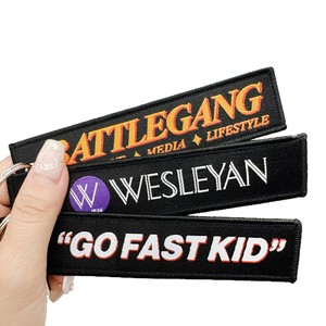 พวงกุญแจปักโลโก้แบบกำหนดเอง พร้อมผ้าคุณภาพดี ป้ายห้อยพวงกุญแจ ป้ายปักเปล่า - Product Image 1