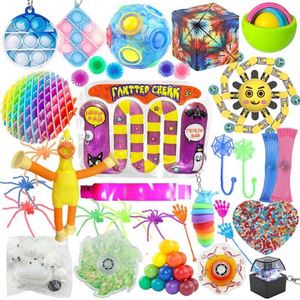 Llavero de metal transformable con teclado de Navidad, juguetes antiestrés giratorios, bolas blandas para teclas, novedades y juguetes de broma para niños - Product Image 1