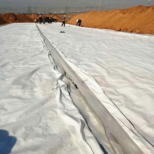 150g <span class=keywords><strong>géotextile</strong></span> tissu pour l'agriculture de <span class=keywords><strong>jardin</strong></span> 200g 300g <span class=keywords><strong>géotextile</strong></span> <span class=keywords><strong>prix</strong></span> pour route PP PET fibre <span class=keywords><strong>géotextile</strong></span> - Product Image 4