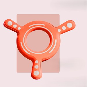 บูมเมอแรงพลาสติกสำหรับเด็กเล่นกลางแจ้ง แบบอินเทอร์แอคทีฟ  สำหรับเด็กทุกเพศ  พร้อมลูกดอกสามใบสำหรับขว้างมือ - Product Image 3