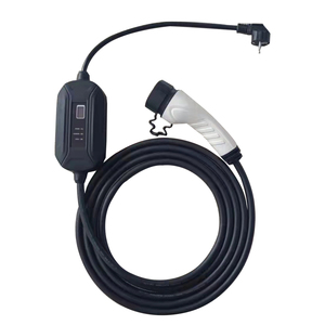 สถานีชาร์จรถยนต์ไฟฟ้าแบบพกพา 16A 3.5kw Type 2 เฟสเดียว รุ่น FE-AM2-16 IEC 62196 Com - Product Image 1
