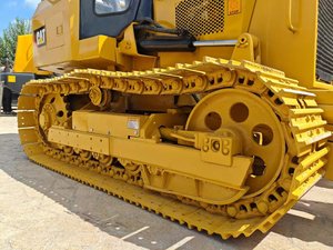 รถดันดิน CAT D5K มือสอง สภาพดี น้ำหนัก 9.4 ตัน ชั่วโมงการใช้งานต่ำ เหมาะสำหรับงานหนัก โครงการเหมืองแร่ รุ่น D4K D5K2 D6K มีจำหน่าย - Product Image 5