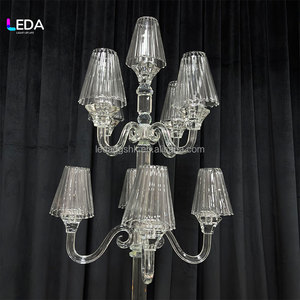 Candélabres en cristal LEDA, porte-bougies coniques en verre pour mariages, durables et de haute qualité - Product Image 4