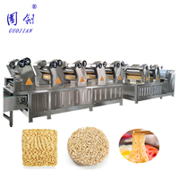 Ligne de production de nouilles instantanées frites automatiques à grande échelle, fiable, technologiquement avancée, personnalisable, marque GUOJIAN, haute capacité