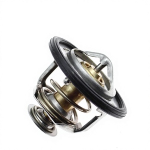 Termostato de motor 8-97361-770-0 8973617700 82C para montacargas diésel Isuzu 4JB1 4JG2 - Product Image 1