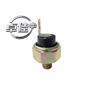 เซ็นเซอร์วัดแรงดันน้ำมัน ZJ-20-018 แบบเกลียวติดตั้งชนิด Piezoresistive สำหรับ 83530-10010 B36718501 37820-82002 - Product Image 1