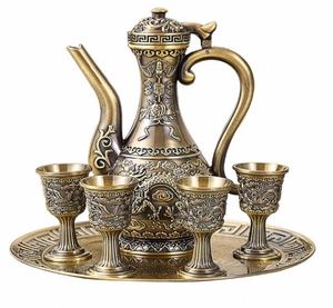 Juego de cafetera Dallah de latón vintage con 4 tazas y bandeja, artículos de bebida tradicionales grabados para el hogar y la comedor - Product Image 1