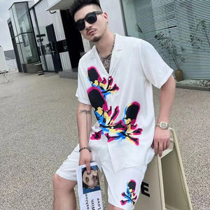 <span class=keywords><strong>Pigiama</strong></span> da <span class=keywords><strong>uomo</strong></span> in seta di lusso chiaro con teschio <span class=keywords><strong>nero</strong></span> a maniche corte pantaloncini da notte da <span class=keywords><strong>uomo</strong></span> - Product Image 2