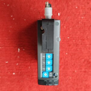 1 cái Mới Trong Hộp cho bộ điều khiển nhiệt độ Pxf5aey2-1w100 vận chuyển hàng hóa Miễn phí mới ban đầu sẵn sàng tự động hóa công nghiệp Pac dedica - Product Image 1