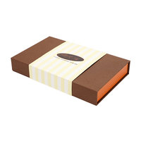 Boîte de chocolat haut de gamme personnalisée avec fermeture magnétique boîte-cadeau avec manchon pour emballage alimentaire