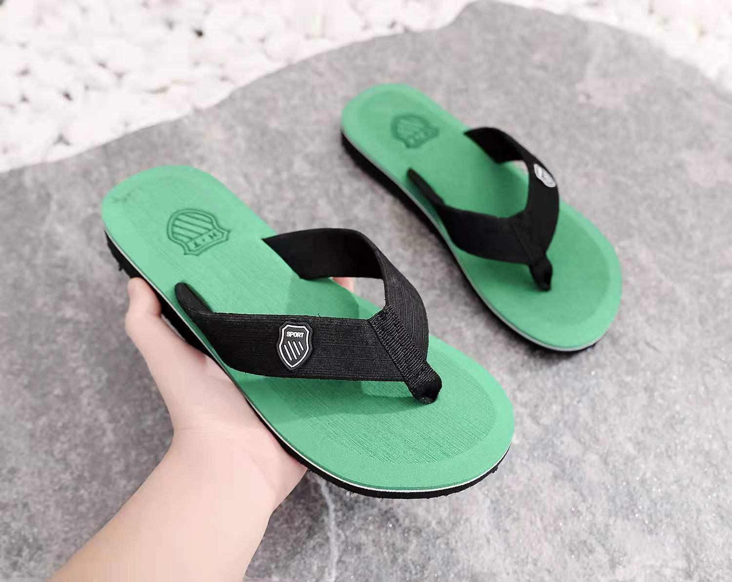 Summer Fashion Beach slippers EVA sole shoes outdoor sandals Casual flip flops for men