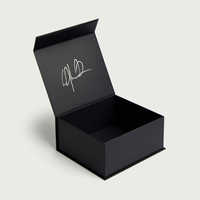 Boîte cadeau en papier magnétique avec logo personnalisé Boîte rigide d'emballage durable recyclable pour les mariages