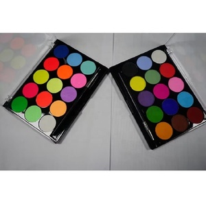 Paletas de <span class=keywords><strong>colores</strong></span> UV de neón a base de agua personalizadas profesionales Arco Iris Split Cake Face Paint <span class=keywords><strong>pintura</strong></span> corporal ecológica - Product Image 3