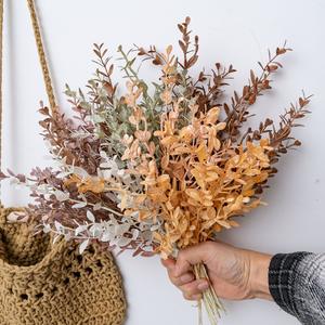 Bouquet de feuilles de chèvrefeuille séchées artificielles réalistes brindilles d'eucalyptus pour décoration de table de mariage, anniversaire et noël - Product Image 2