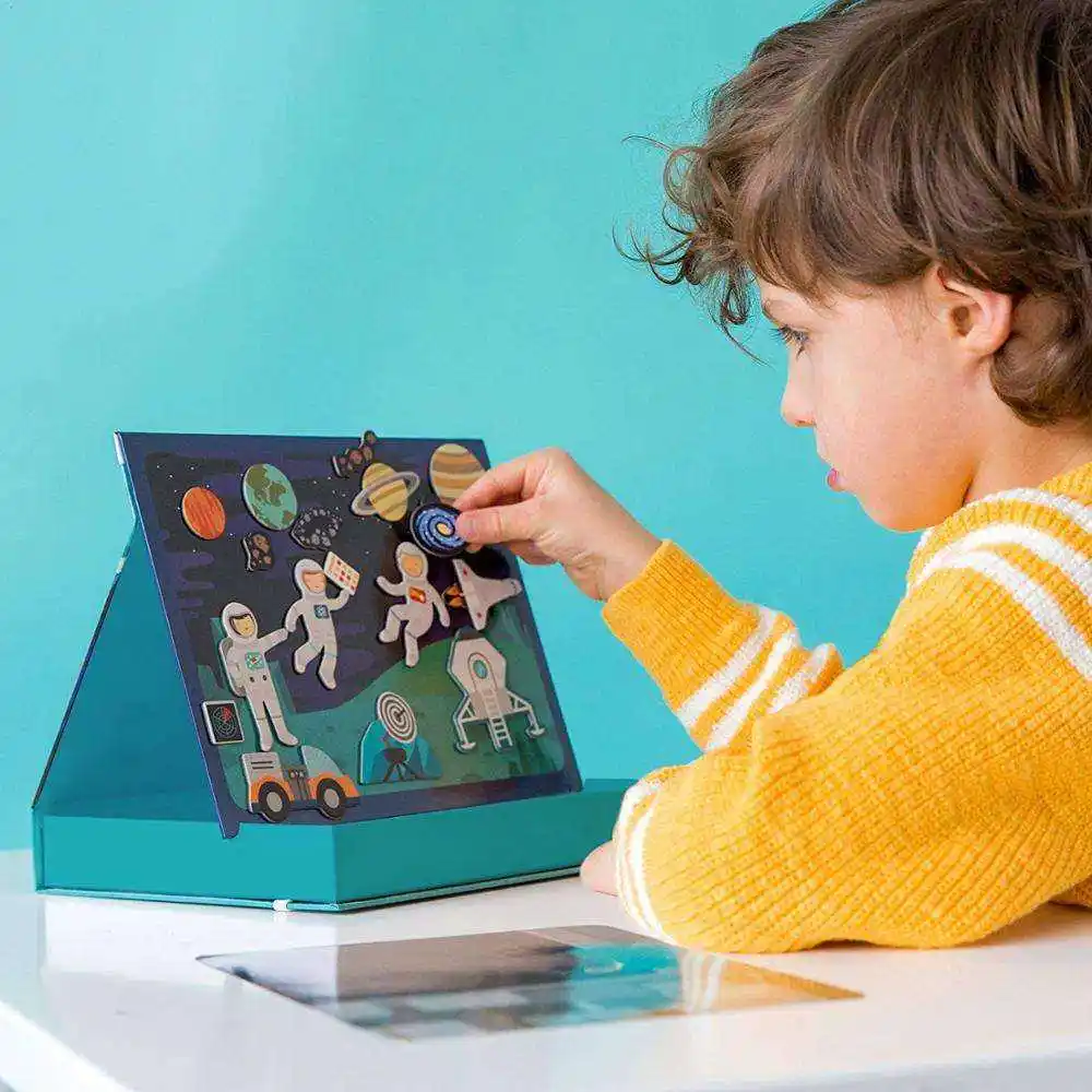 Pasokan pabrik desain unik berdandan teka-teki ekspresi magnetik untuk anak-anak dengan kotak hadiah tampilan