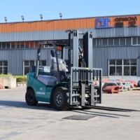 Chariot élévateur diesel à exportation directe d'usine, 3 tonnes, 3,5 tonnes, 4 tonnes, 5 tonnes, hauteur de levage 3m-7m, CE ISO, moteur japonais, chariot élévateur bi-carburant
