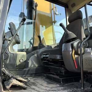 Excavatrice hydraulique sur chenilles d'occasion de 20 tonnes, 320 heures, bon état, testée et inspectée, à vendre - Product Image 6