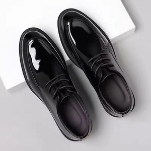 Nouvelles Chaussures Oxford en Cuir Imperméables Artisanales de Luxe Décontractées Britanniques pour Hommes – Idéales pour Mariage, Bureau et Tenues Professionnelles - Product Image 3