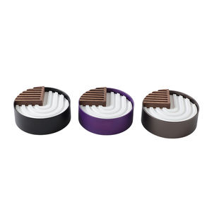 Difusor de Aromaterapia para Coche Chiwei, Diseño Circular, Cubierta Superior de Aleación de Aluminio, Evaporación Natural, Recargable, con Núcleo de Aceite, Larga Duración - Product Image 1