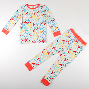 Pigiama in Fibra di Bambù Traspirante e Morbido per Bambini, Set 2 Pezzi Personalizzabile in Vari Stili e Colori - Product Image 4