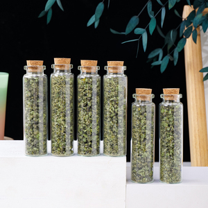 Cristallo curativo naturale all'ingrosso che desidera una <span class=keywords><strong>pietra</strong></span> frantumata di <span class=keywords><strong>olivina</strong></span> verde per la decorazione - Product Image 1