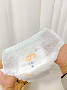 Vente en gros de couches jetables de marque pour bébés en vrac, 6 tailles, avec feuille de protection respirante, protection anti-fuites et large ceinture élastique pour nourrissons - Product Image 1