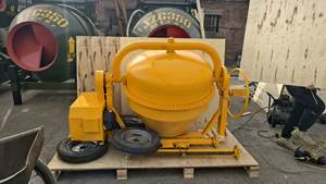 Mini Mezcladora de Concreto Móvil de Fácil Manejo, Serie con Tanque Amarillo, Motor Diésel, Bomba y Caja de Cambios, Capacidad de 280L, Recién Llegada - Product Image 5