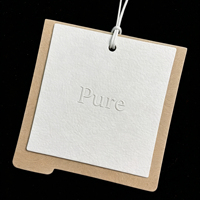 Étiquettes suspendues personnalisées avec logo, finition mate gaufrée, estampage à chaud, étiquettes de luxe, cartes de visite, étiquettes suspendues gaufrées