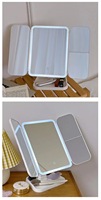Miroir de maquillage LED avec design rotatif, interrupteur tactile, cadre en plastique, style minimaliste, utilisation domestique, forme rectangulaire