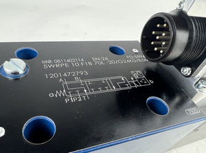Control Hidráulico Proporcional Direccional 5WRPE5 WRPE10F1B70L-2XG24K0B5M 5WRPE 10 F1B 70L-2X/G24K0/B5M 0811402114 - Product Image 2