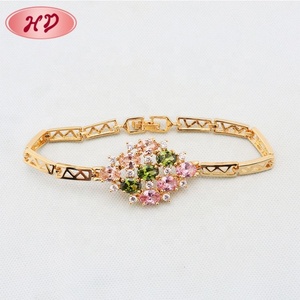 Bracelet tendance en alliage plaqué or, chaîne creuse, multicolore, avec zircon cubique, bijoux élégants pour enfants, pour les fêtes - Product Image 1