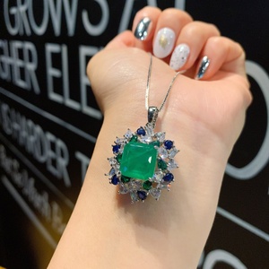 Fashion 12*12mm <b>Emerald</b> <b>Green</b> Zirconia Creative Color-block Necklace Earrings Set Eco-friendly Copper Wedding Jewelry 18K Gold - Product Image 4