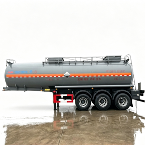 Semi-remorque de transport à trois essieux, 45 m³, résistante à la corrosion, avec un réservoir en acier au carbone pour le transport de liquides chimiques - Product Image 1